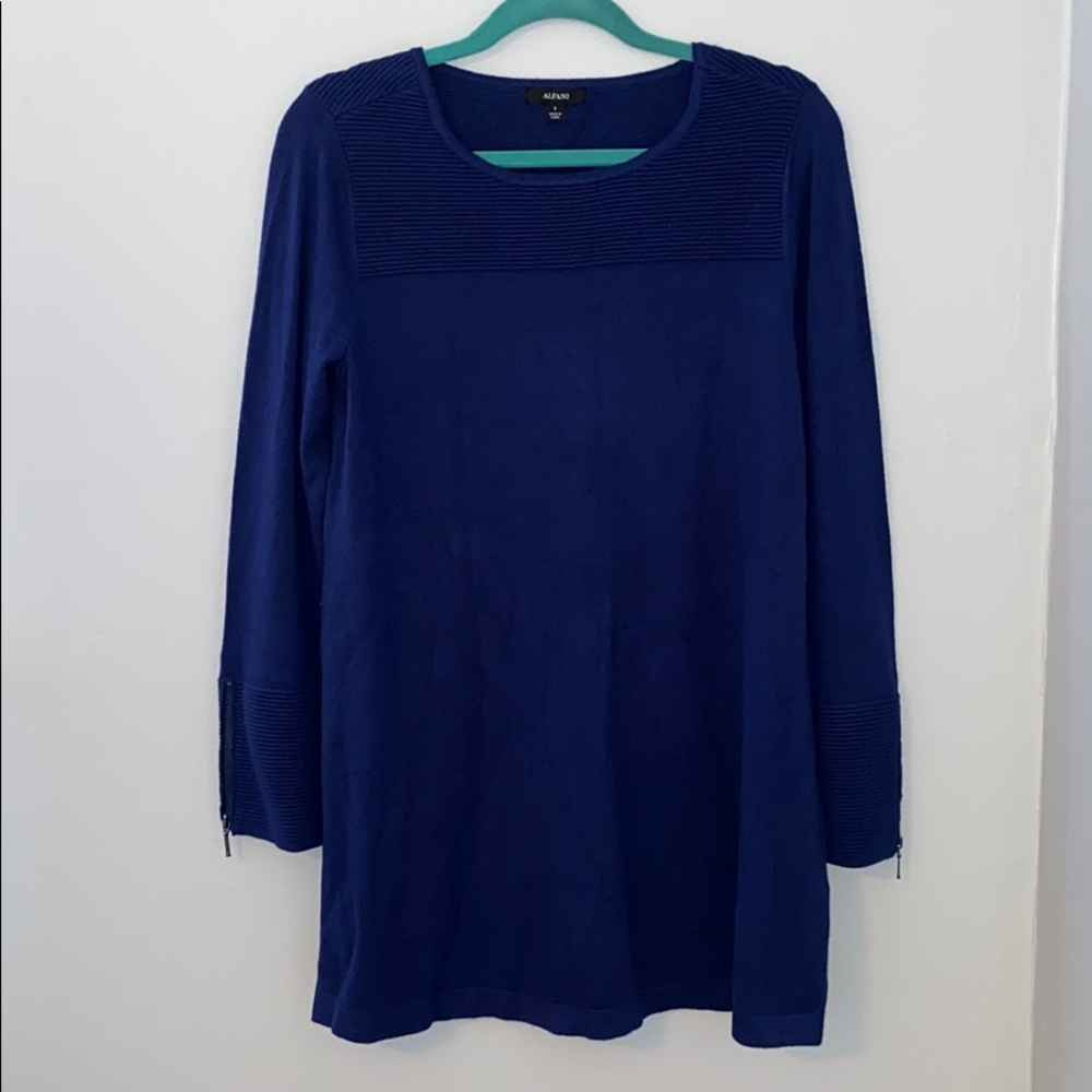 Very cute deep blue tunic sweater